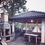 Na Skarpie 民宿