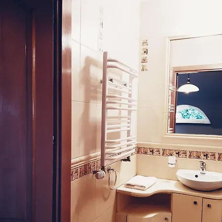 Na Skarpie * סאשינו